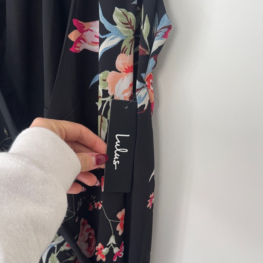 Lulu's Black Floral One Shoulder Dress - Picture 2 of 7